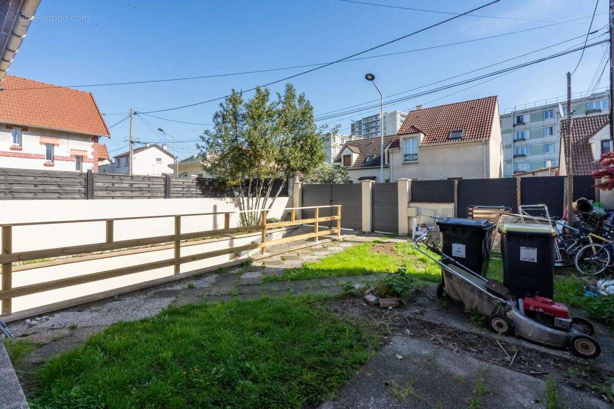 Maison à SAINT-DENIS