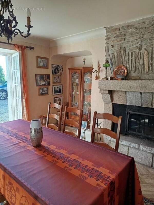 Photo 6 - Maison à PLUMELIAU