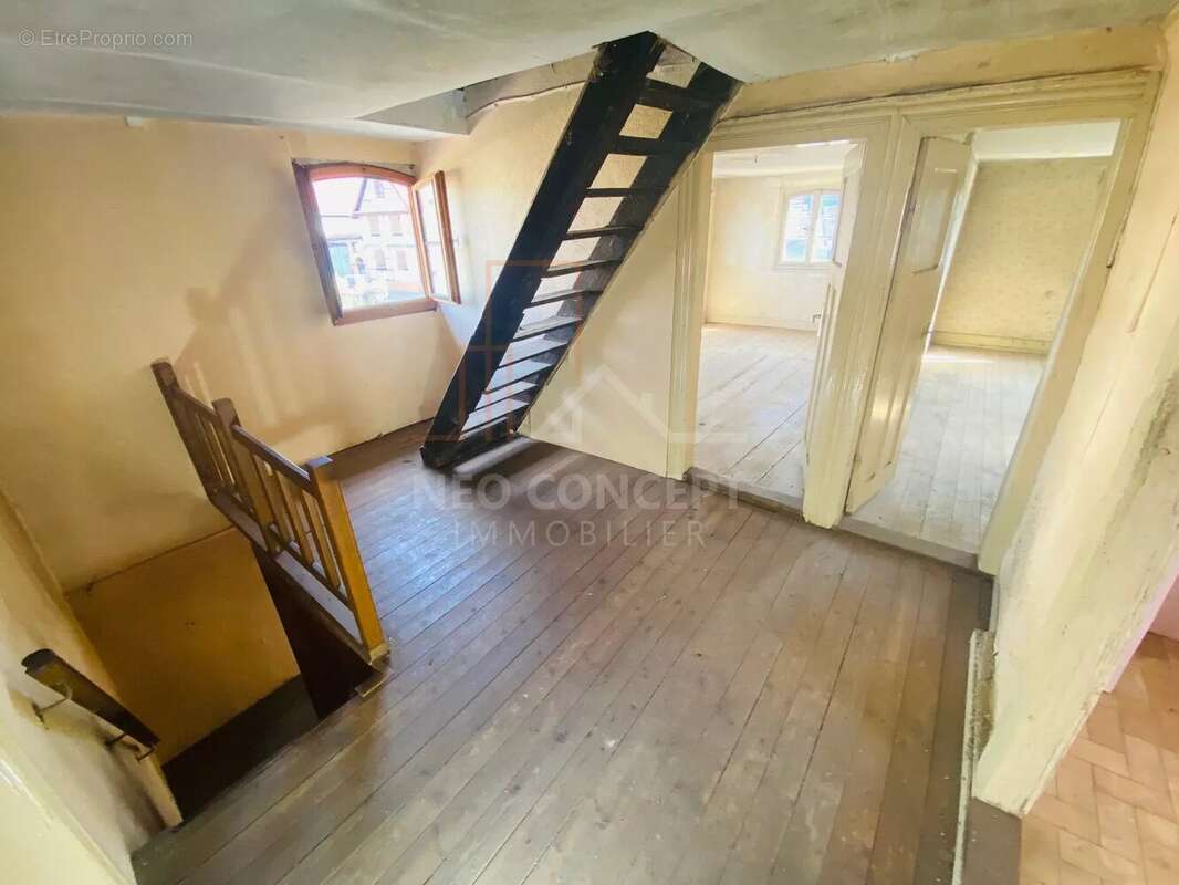 Appartement à MOMMENHEIM