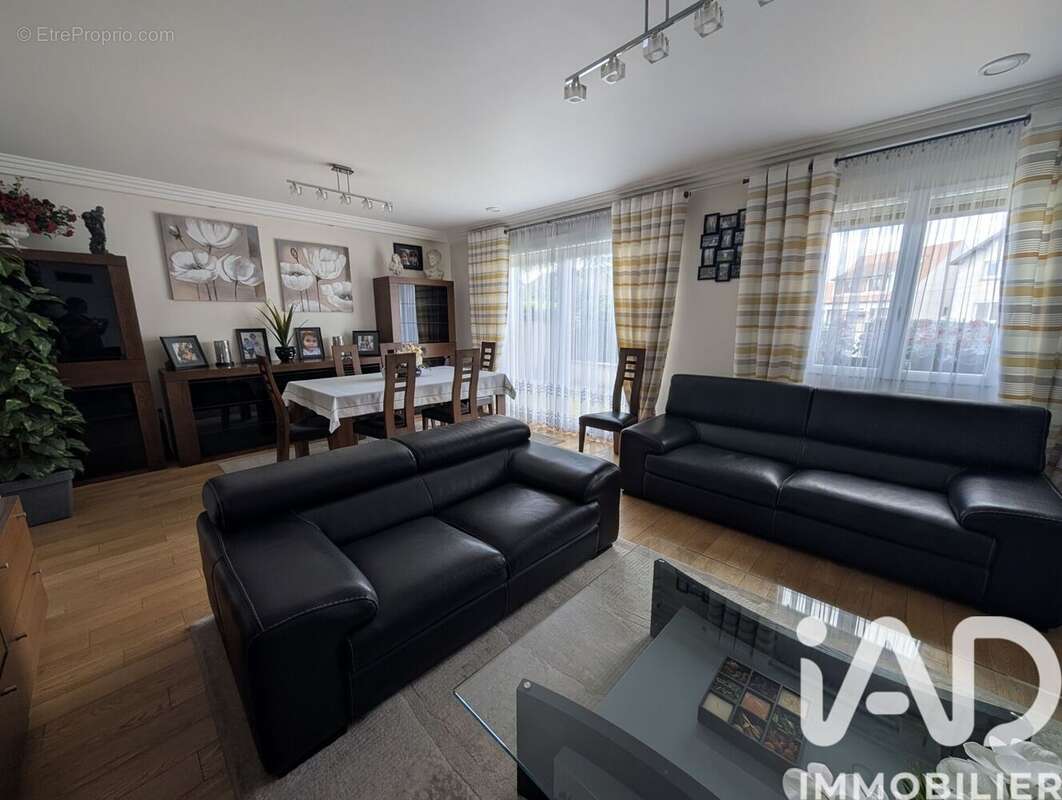 Photo 5 - Maison à VIGNEUX-SUR-SEINE
