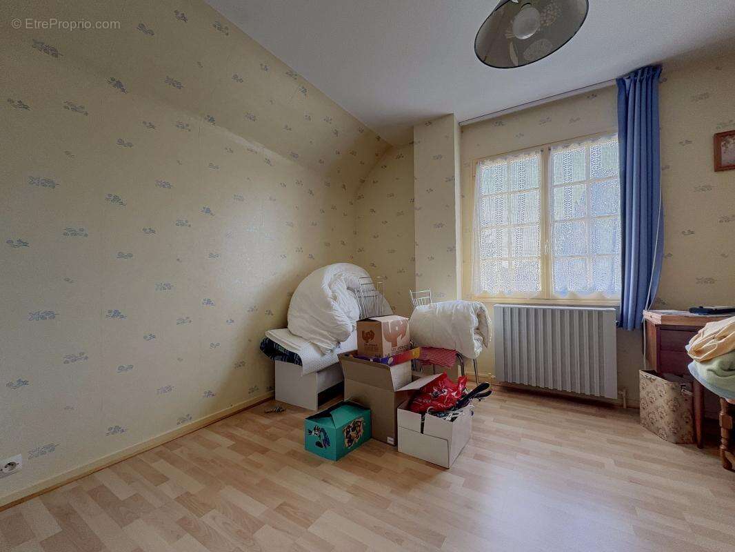 Maison à MAGNY-SUR-TILLE