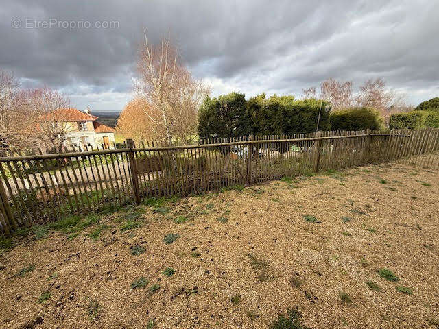 Appartement à L'ISLE-ADAM