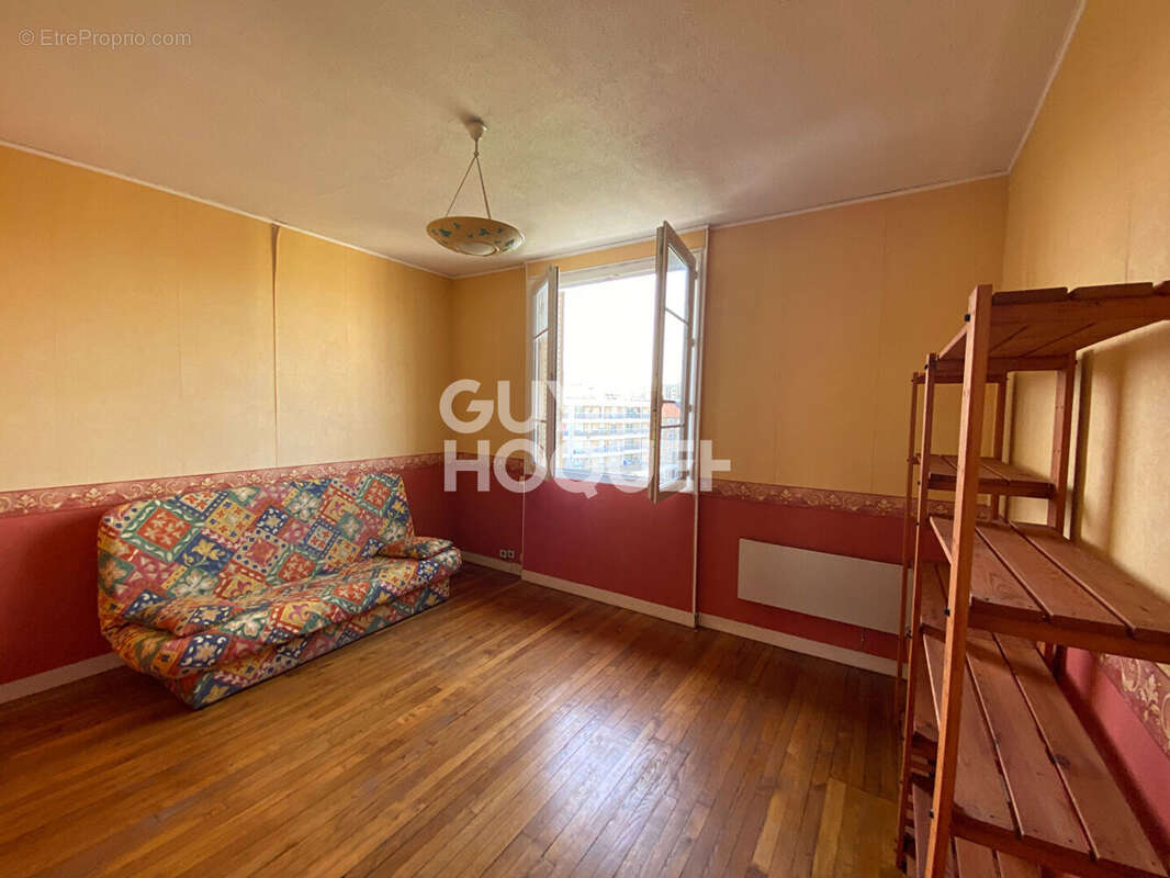 Appartement à CHELLES