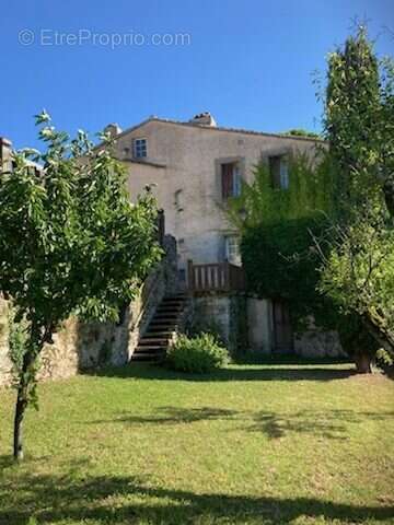 Maison 303 m² à Castelnaudary  - photo 2