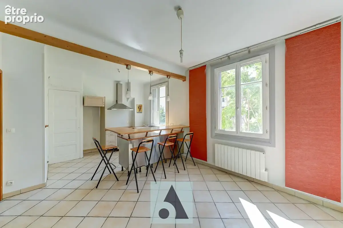 Appartement Lyon 8e - Berthelot-  T3 de 63 m2 - photo 3