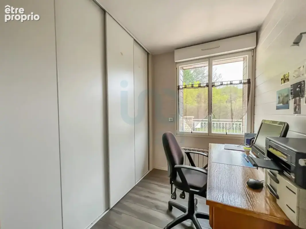 Maison 10 pièces 363 m² à vendre à Magny-En-Vexin (95420) - photo 9