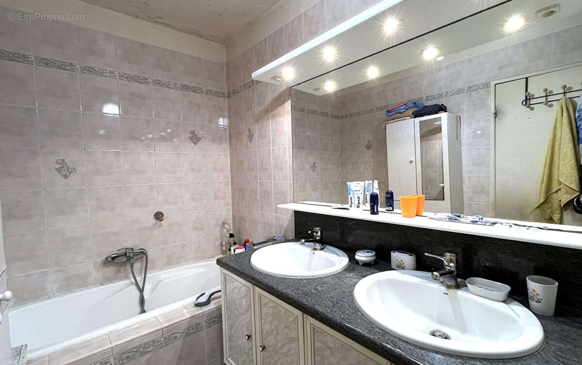 Photo 8 - Maison à CABRIES