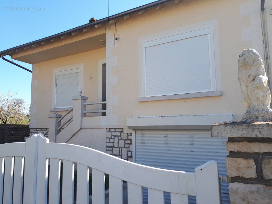 Maison à CHATELLERAULT