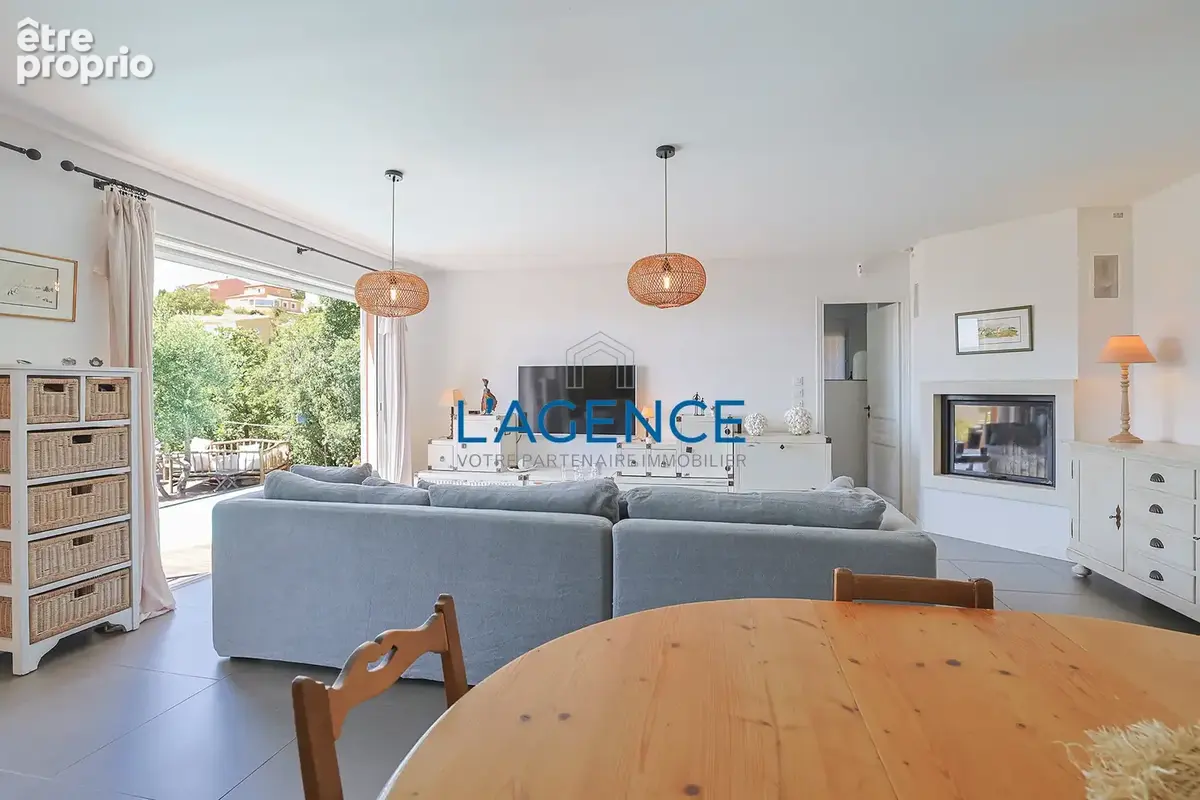 Villa de 154m2 avec VUE MER et piscine dans un domaine privé et sécurisé - photo 5