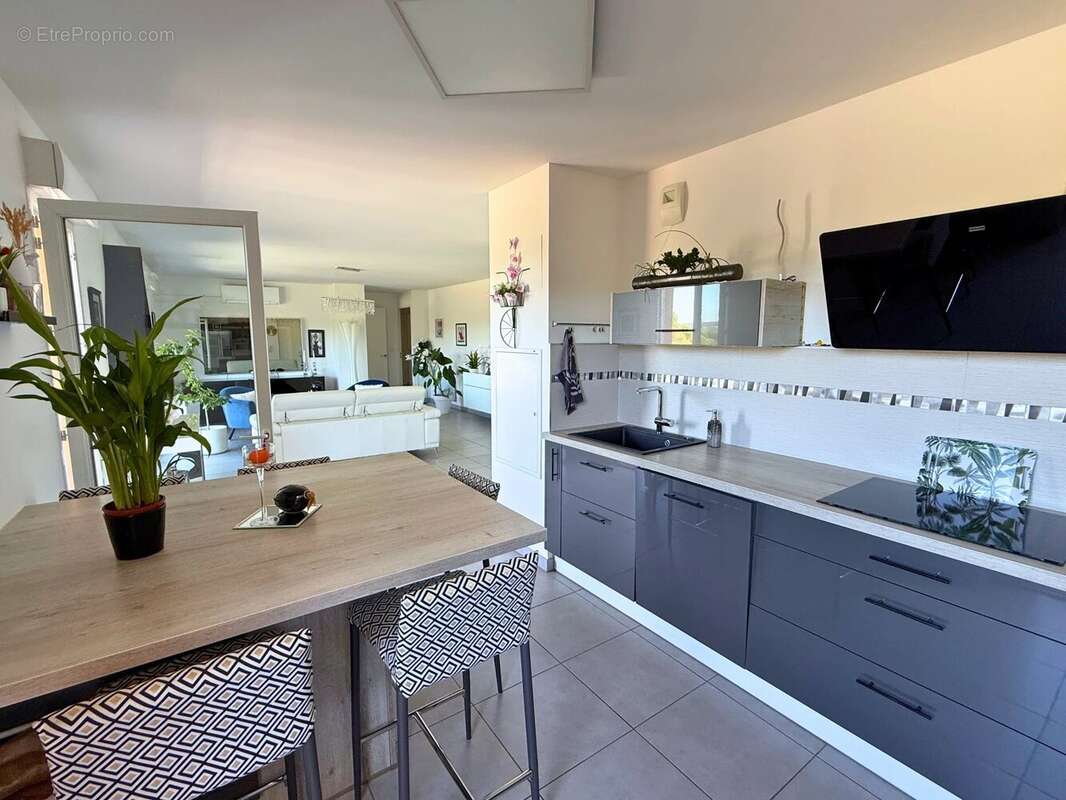 Appartement à AIX-EN-PROVENCE