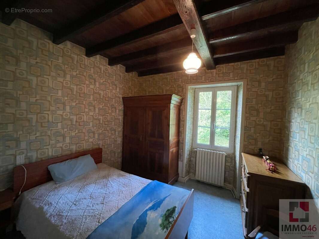Maison à AYNAC
