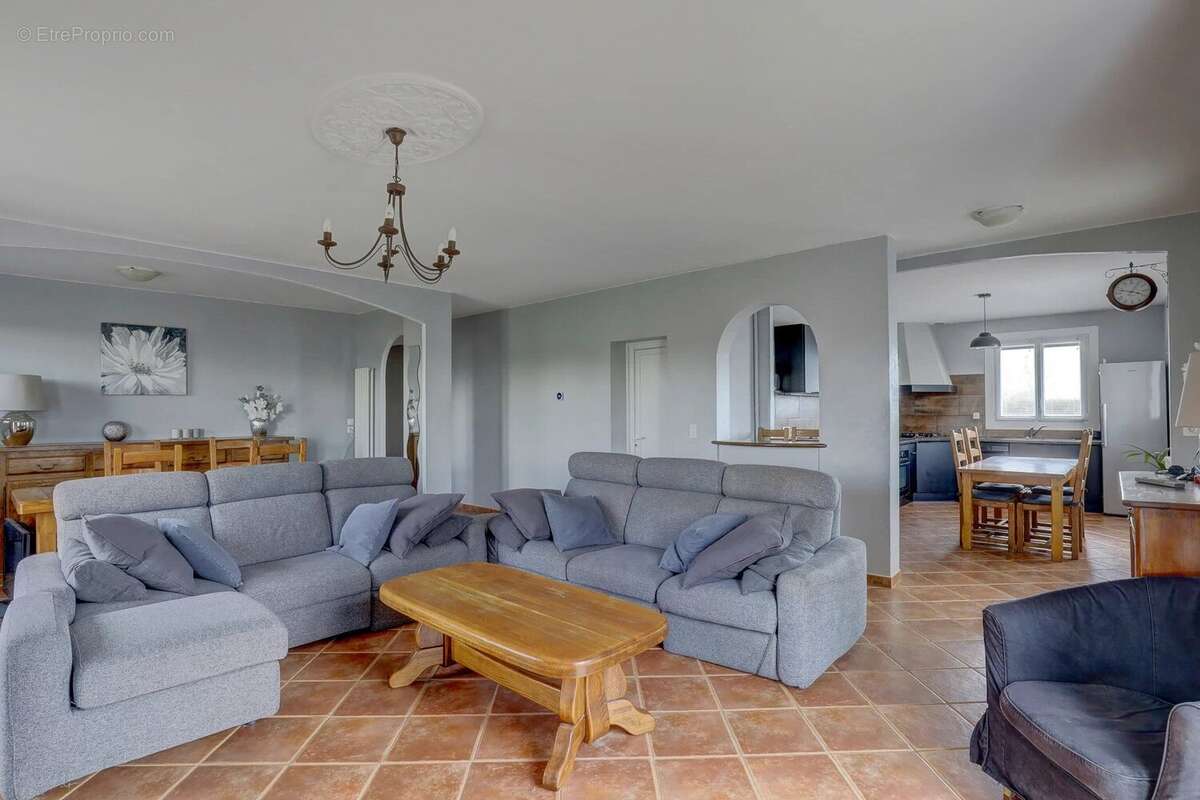 Maison à VILLEMUR-SUR-TARN