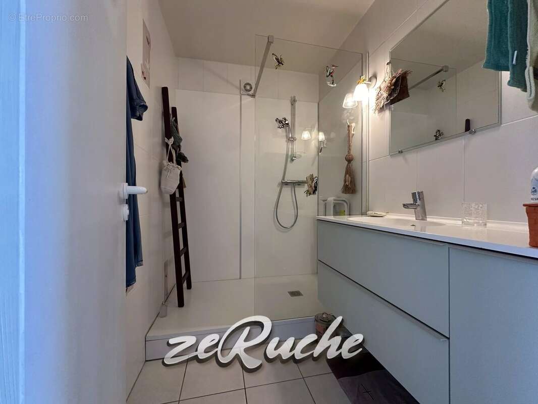 Appartement à HEROUVILLE-SAINT-CLAIR