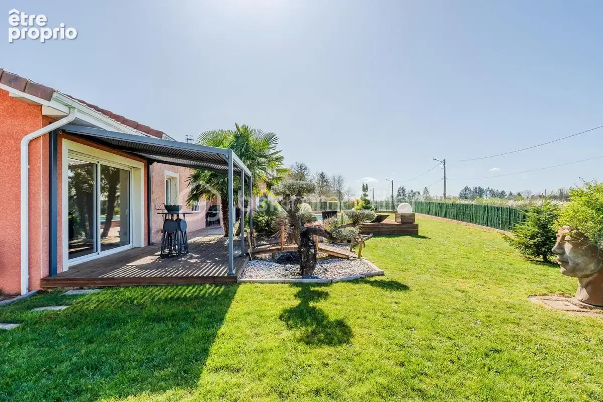 Rare maison plain pied double garage piscine spa et hammam - photo 6