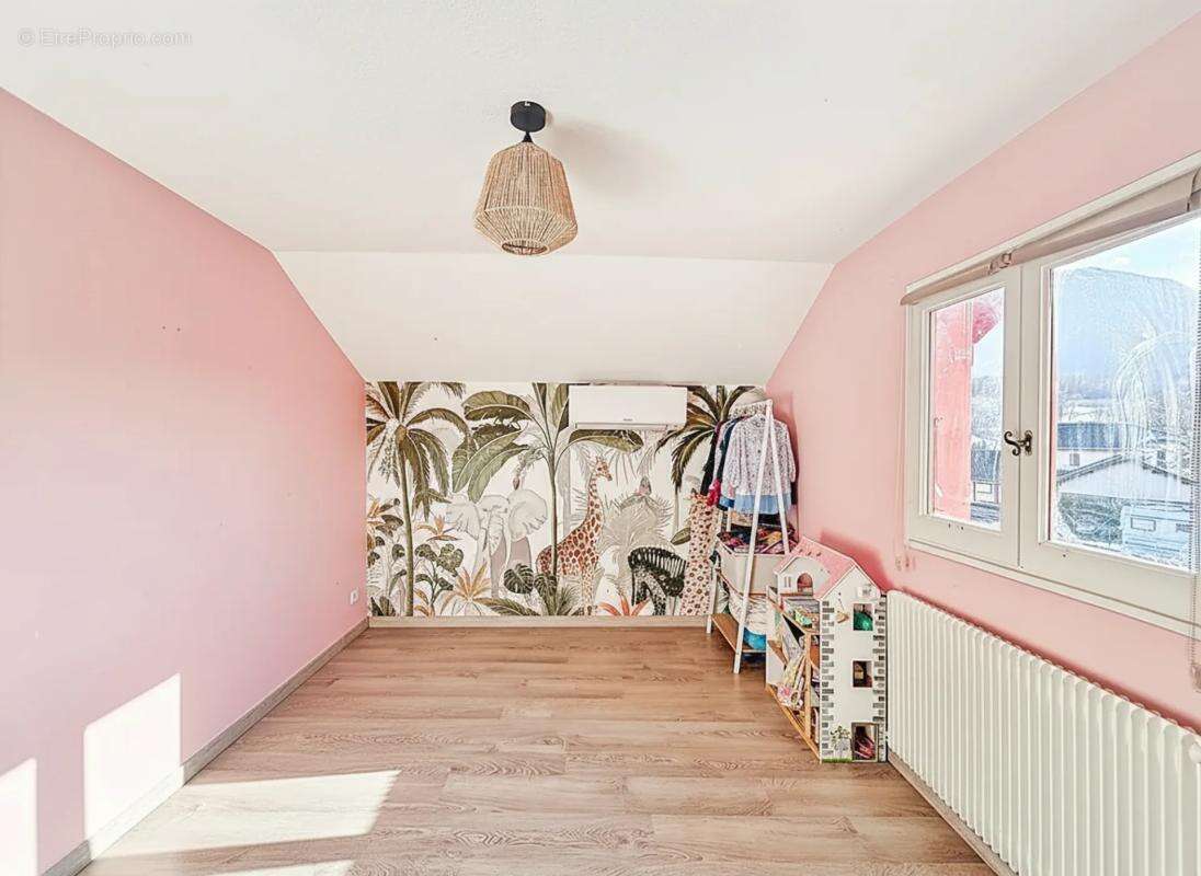 Maison à BONNEVILLE