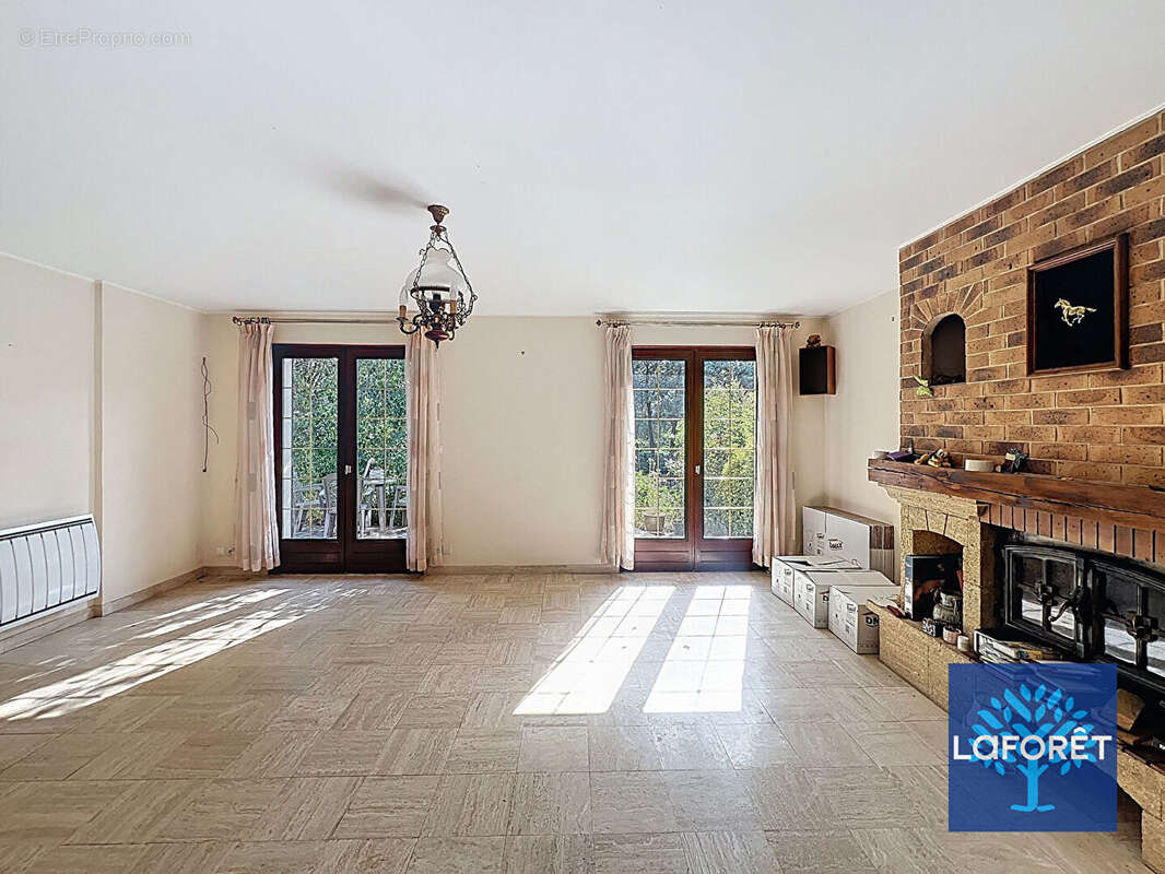 Maison à BOUTIGNY-SUR-ESSONNE