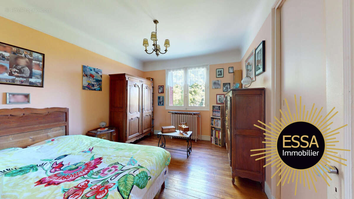 Maison à JOUY-EN-JOSAS