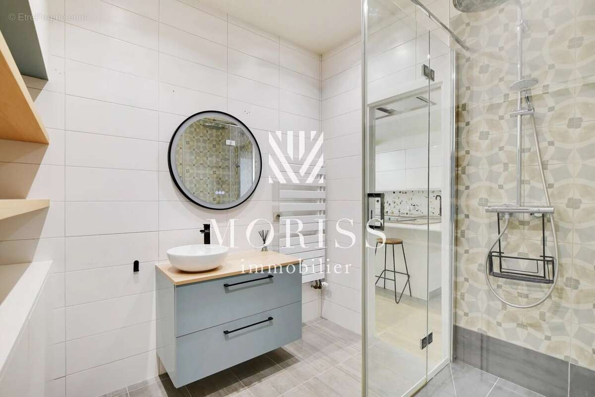 Appartement à PARIS-18E