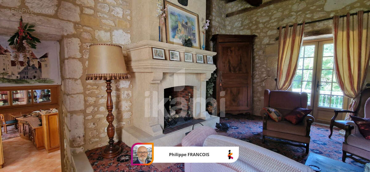 Maison à LIORAC-SUR-LOUYRE