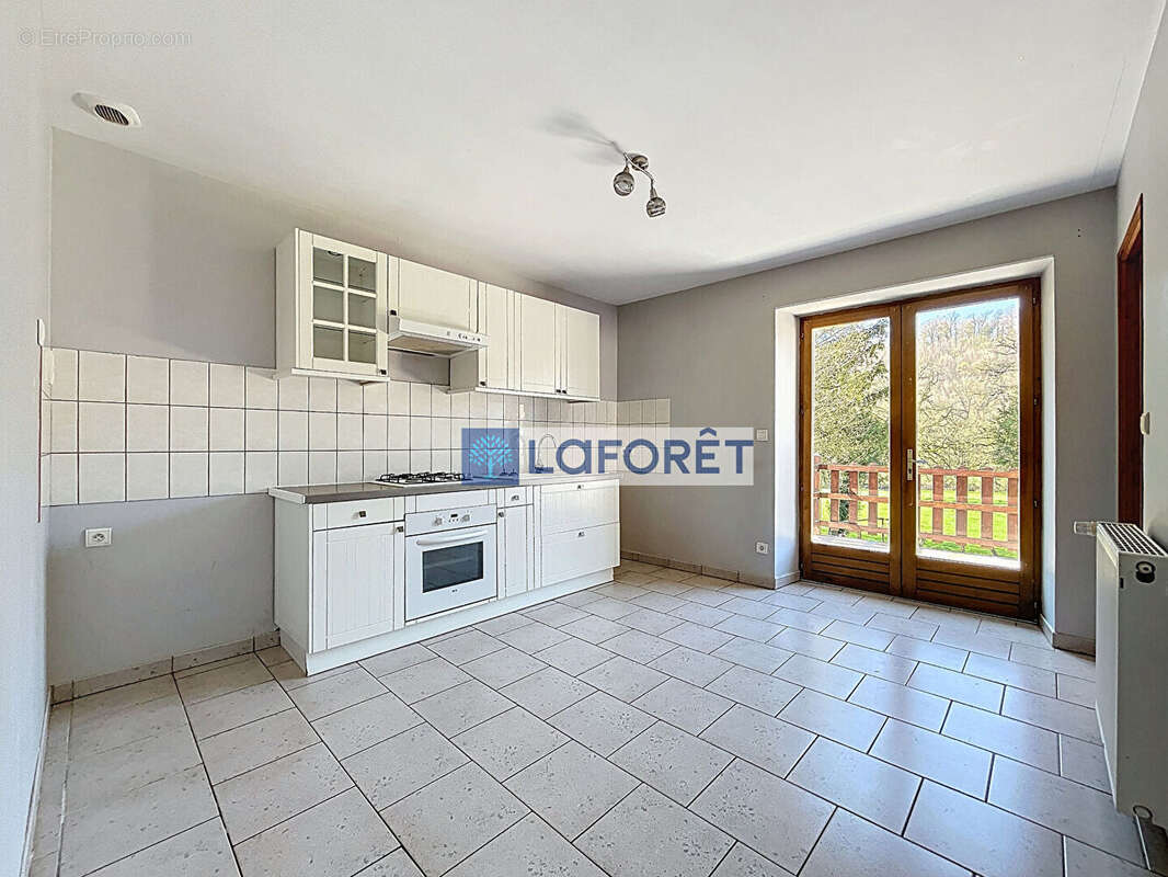 Paroy sur Saulx 139 m² - photo 4