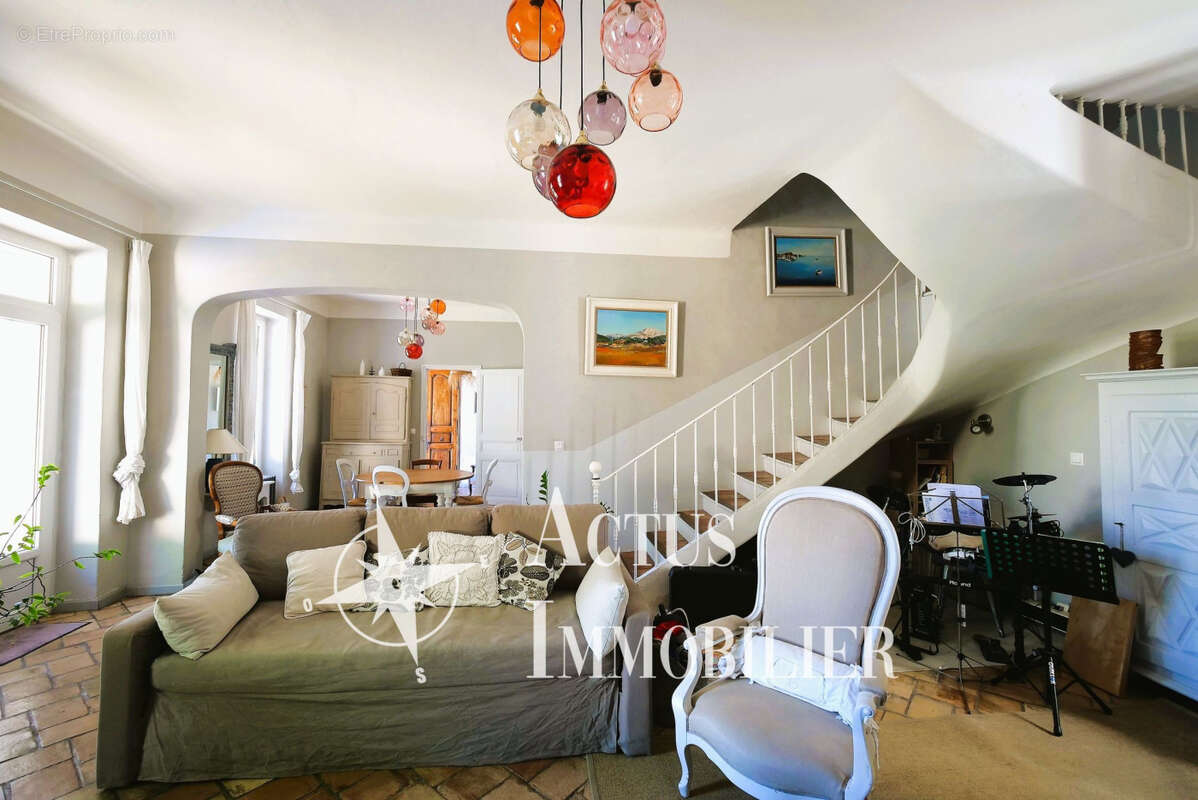 Maison à SALON-DE-PROVENCE