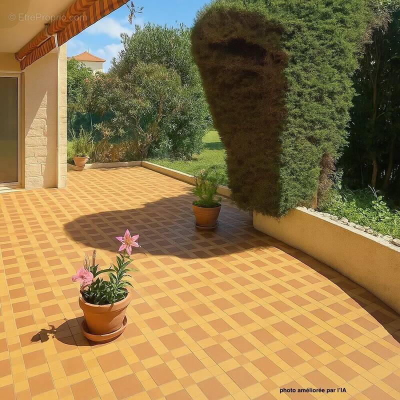 Appartement à BEAULIEU-SUR-MER