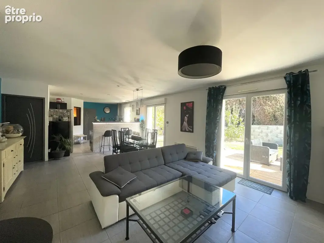 Plain-pied - 3 chambres et 1 bureau - Bourg PETIT-MARS - photo 4