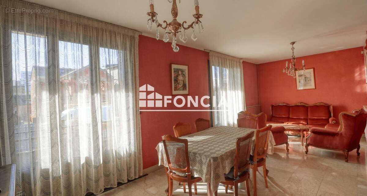 Maison à VITRY-SUR-SEINE