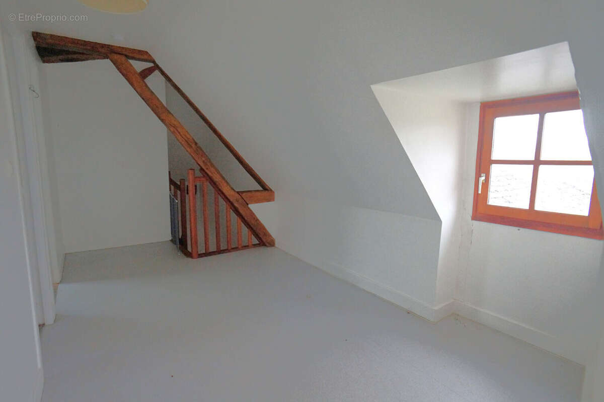 Maison à CHAMPVALLON