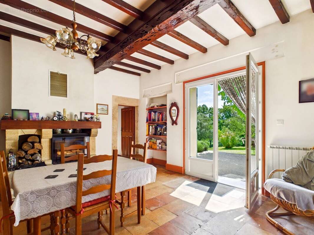 Maison à MONSEGUR