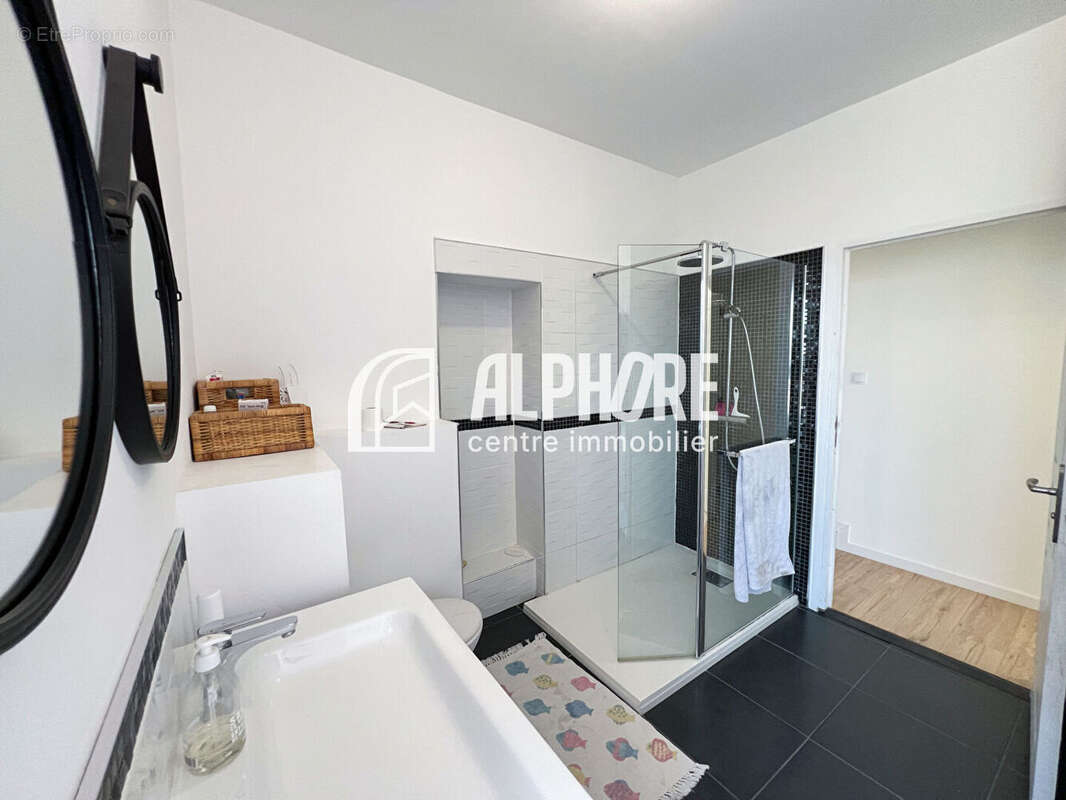 Coup de coeur maison rénovée 130 m2 - photo 6