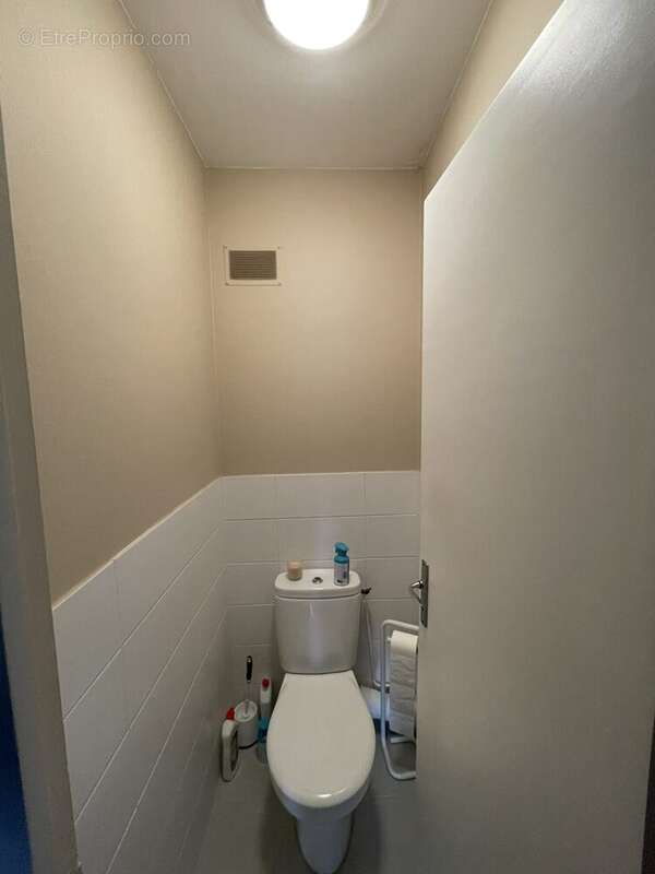wc - Appartement à PERIGUEUX