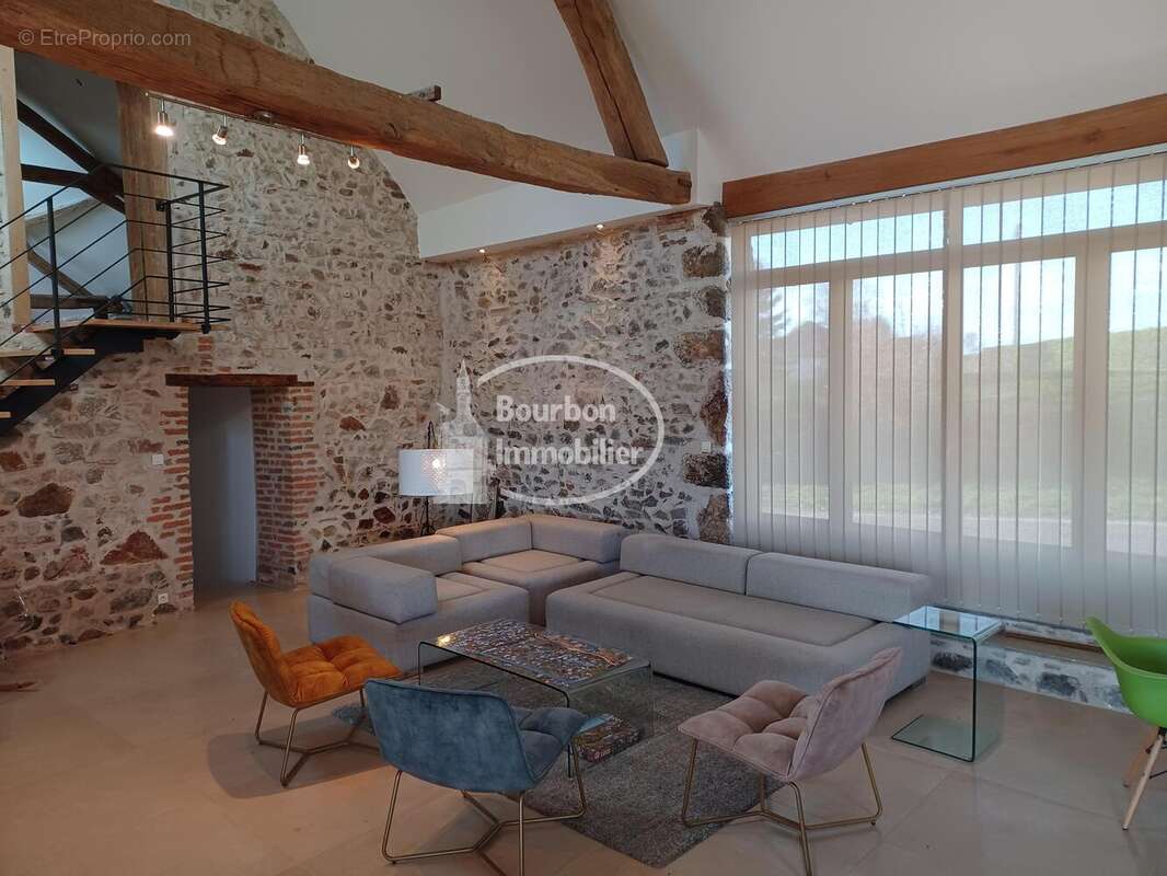 n°3 - Maison à CHALMOUX