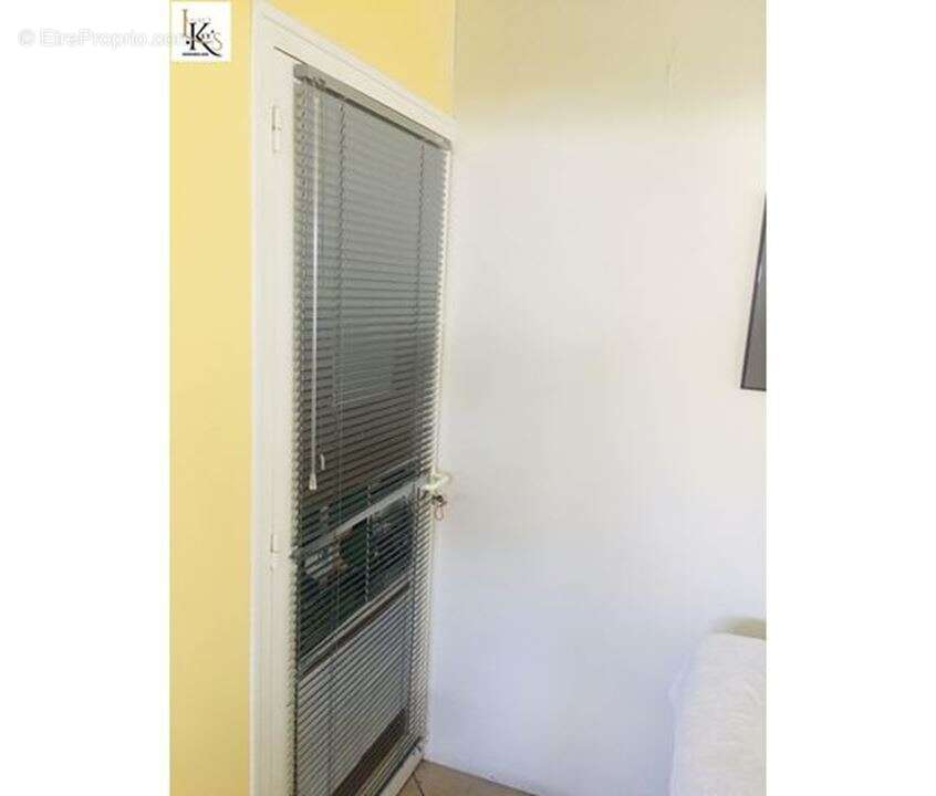 Commerce 52 m² à Lormont  - photo 5