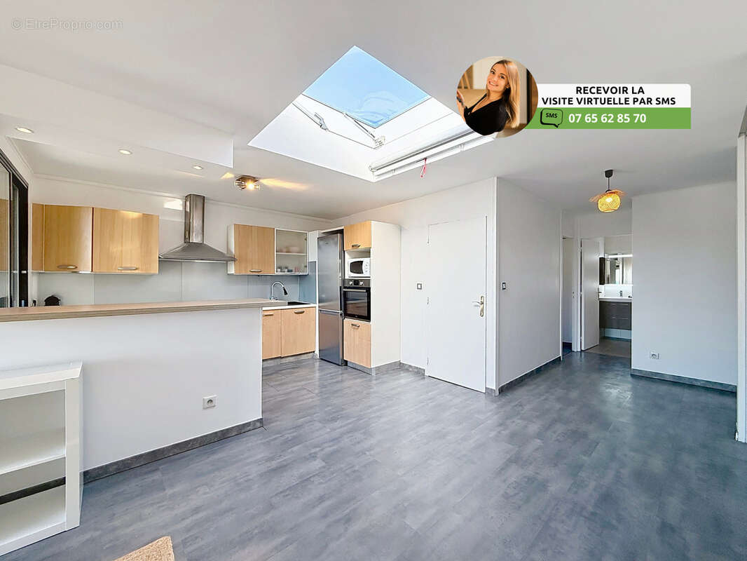 Appartement à SAINT-LAURENT-DU-VAR