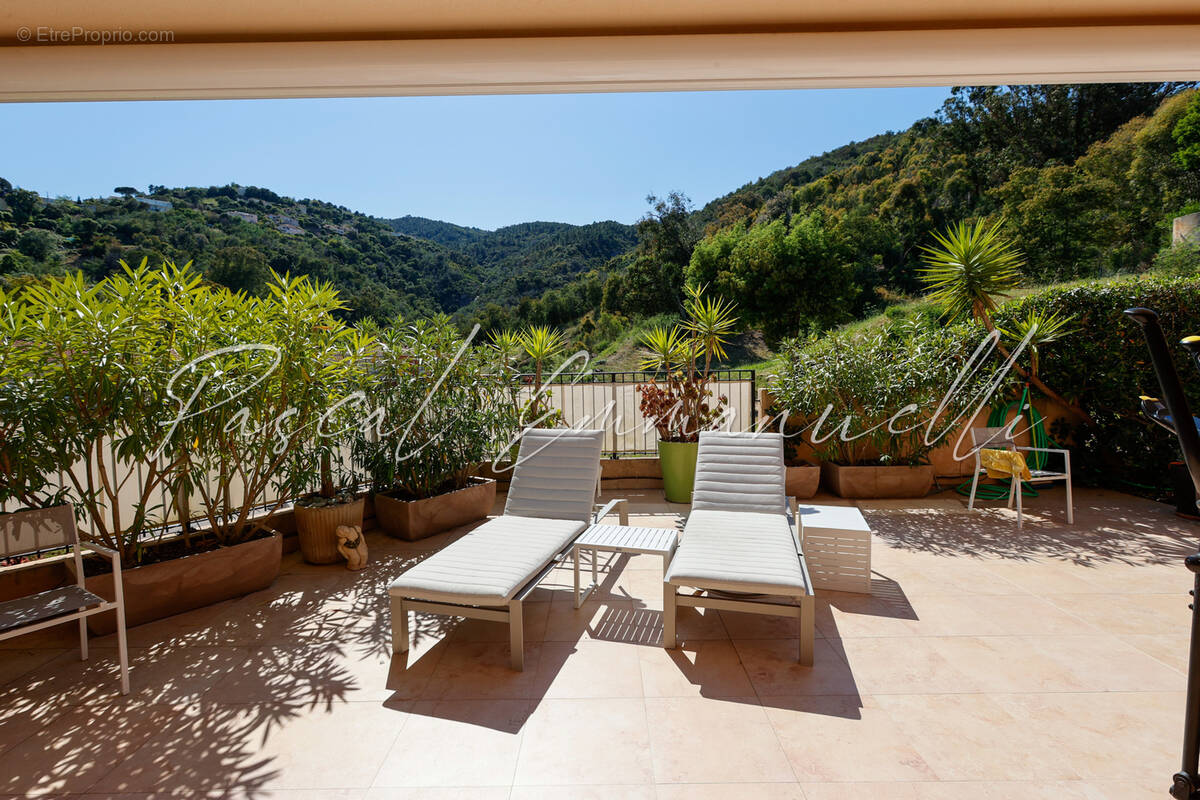 Appartement à MANDELIEU-LA-NAPOULE
