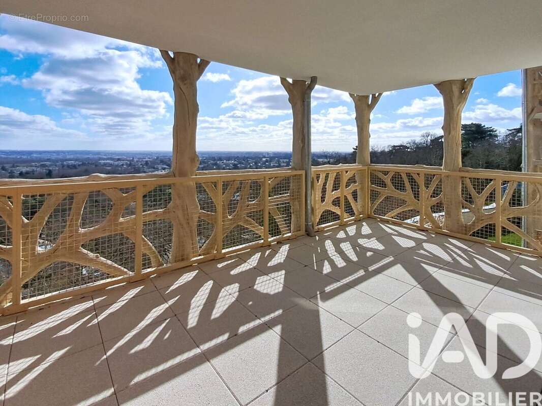 Photo 2 - Appartement à LE PLESSIS-ROBINSON