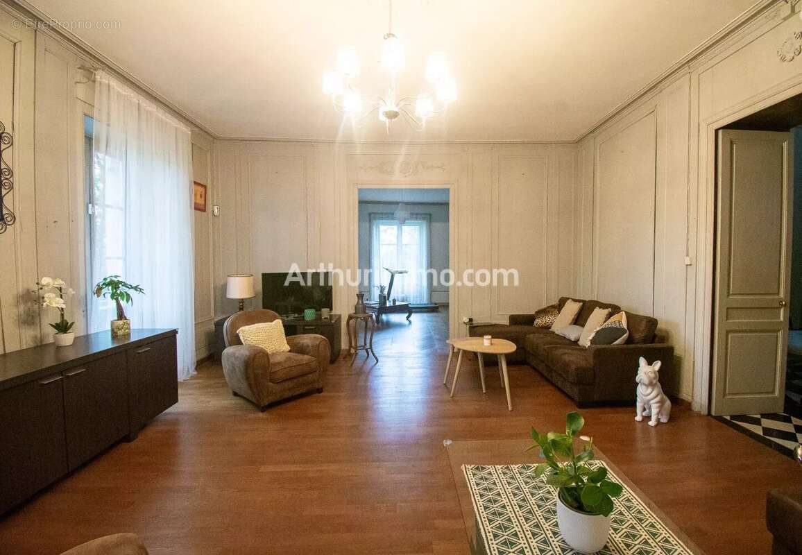 Maison 547 m² à Arc-Et-Senans  - photo 30