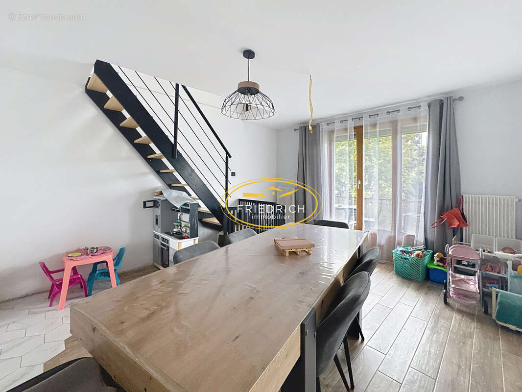 Maison à REVIGNY-SUR-ORNAIN