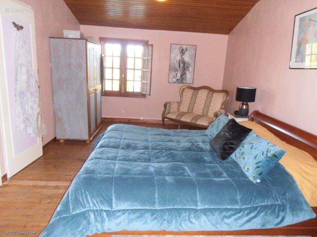 Maison à SAUZE-VAUSSAIS