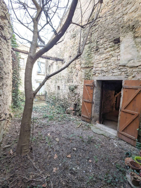 Maison à LABASTIDE-EN-VAL