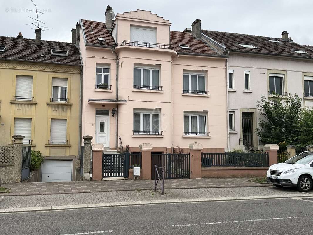 Exclusivité // moulins- les- metz // appartement // 110 m2 // 2 chambres // jardin // garage - photo 16