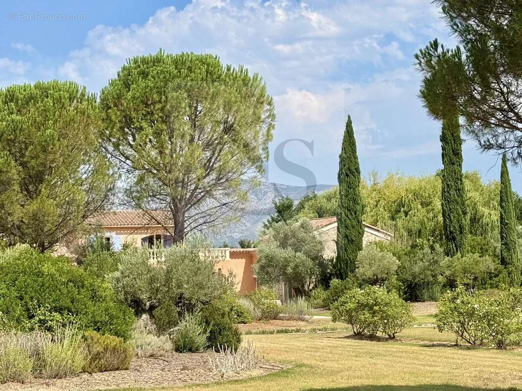 Élégante propriété de caractère aux portes d’aix-en-provence - photo 7
