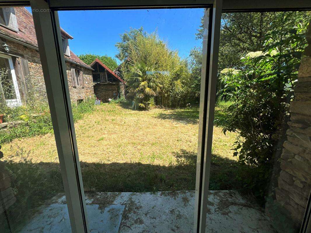 Maison Sarrazac 7 pièce(s) 265 m2 - photo 12