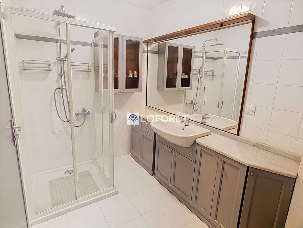 2 pièces 54,70 m² - Menton limitrophe Roquebrune Cap Martin - photo 6