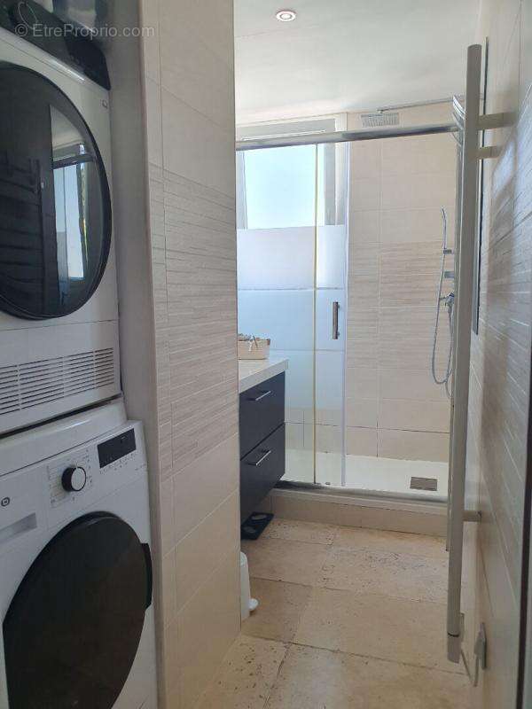 Appartement à MARSEILLE-11E