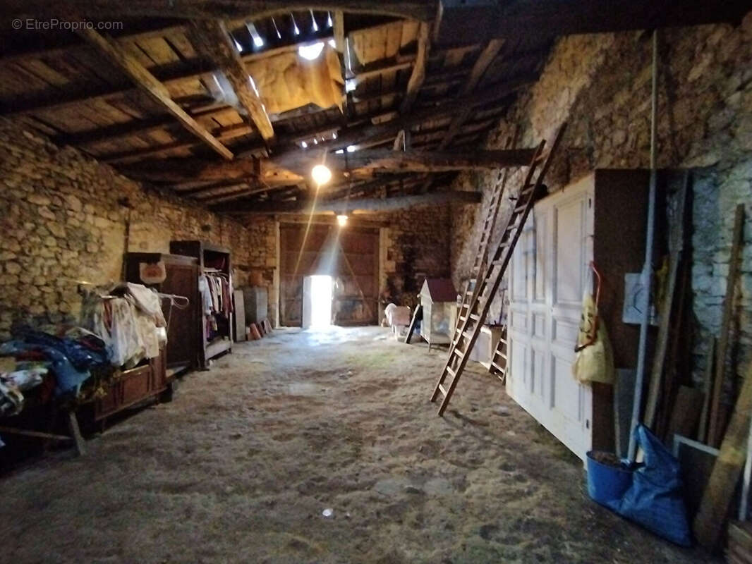 Maison à SAINT-SULPICE-DE-COGNAC