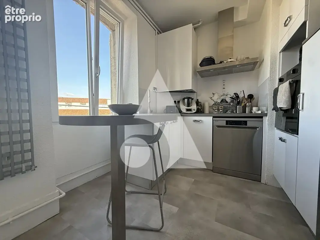 Appartement Lons Le Saunier 3 pièce(s) 98 m2 - photo 10