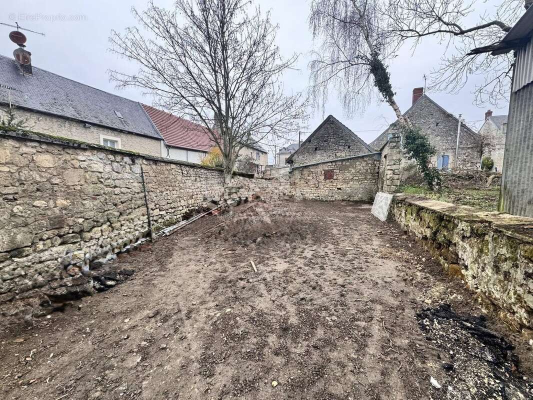 Maison à MONT-NOTRE-DAME