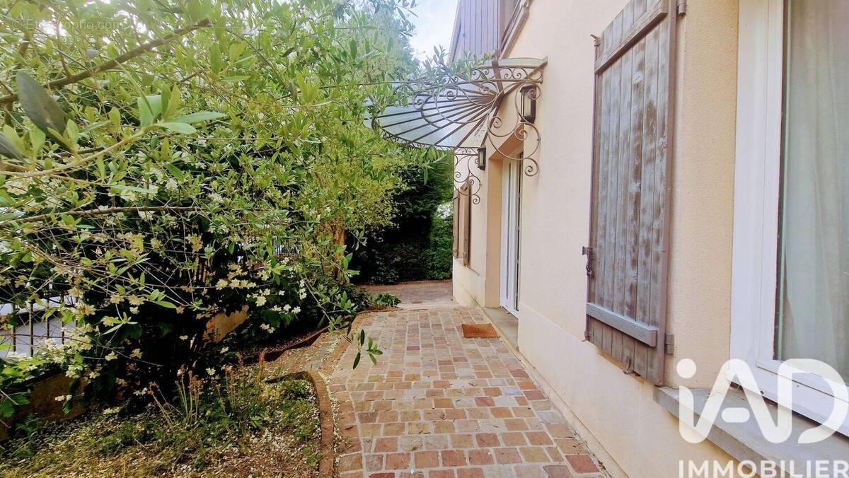 Photo 1 - Maison à CORMEILLES-EN-PARISIS